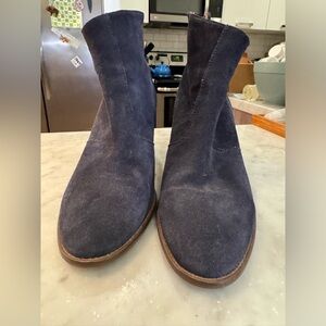 Madewell Navy Suede Booties Sz 9.5